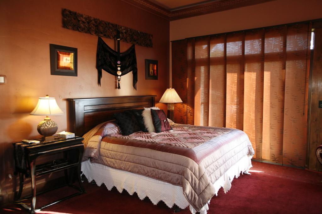 Swan River Inn Bigfork Dış mekan fotoğraf